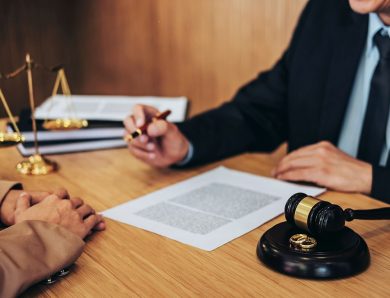 How Do You Select The Finest Divorce Attorney?