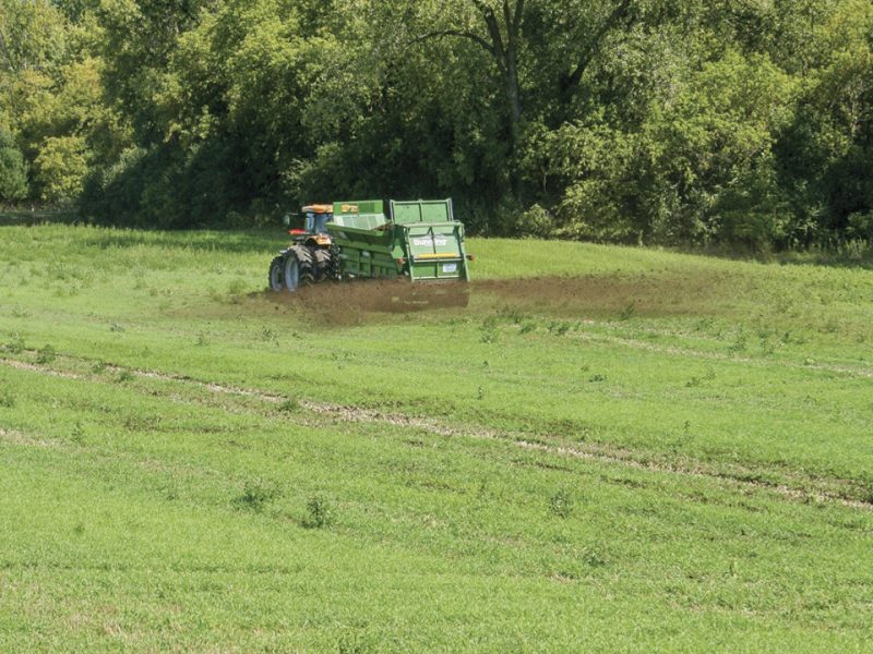 How to Use Liquid fertilizer on Your Pasture?