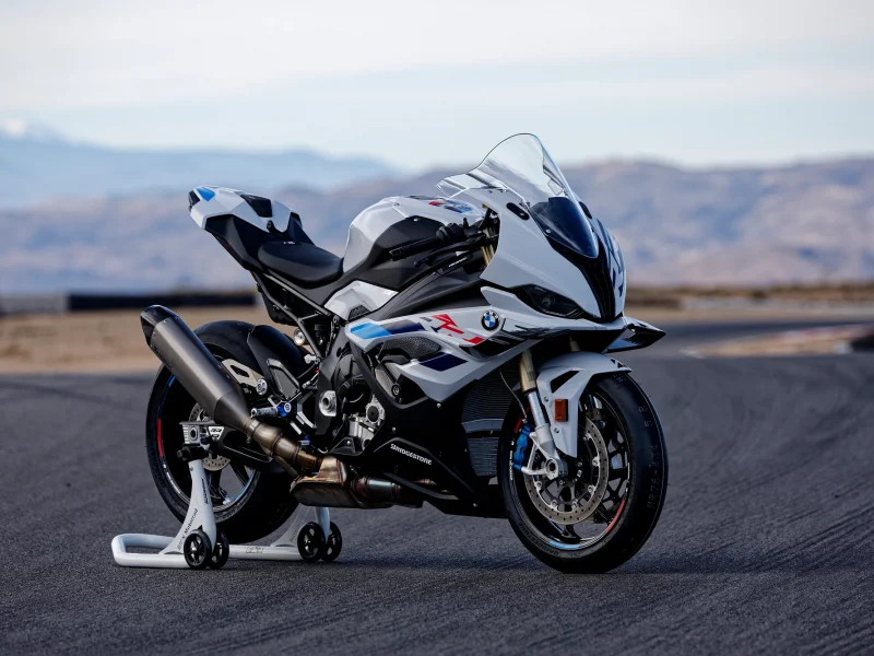 Benefits of Buying BMW Motorcycle Parts Online
