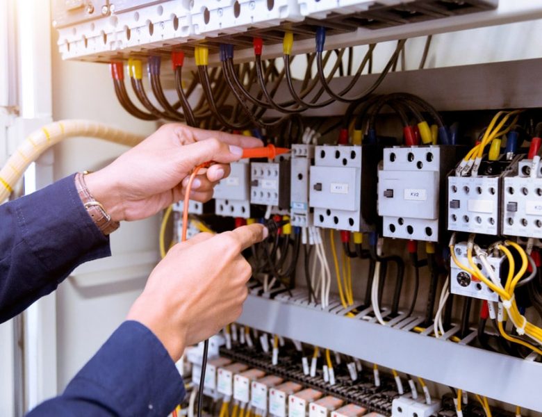 Commercial Electricians: What Skills and Responsibilities are Required?